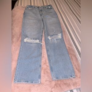 Abercrombie jeans, light blue with distressed knees. Straight leg.